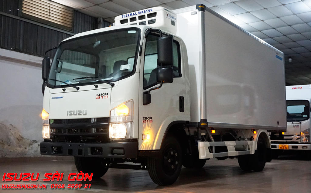 Xe Tải Isuzu 1T9 Tấn QKR Đầu Vuông 4